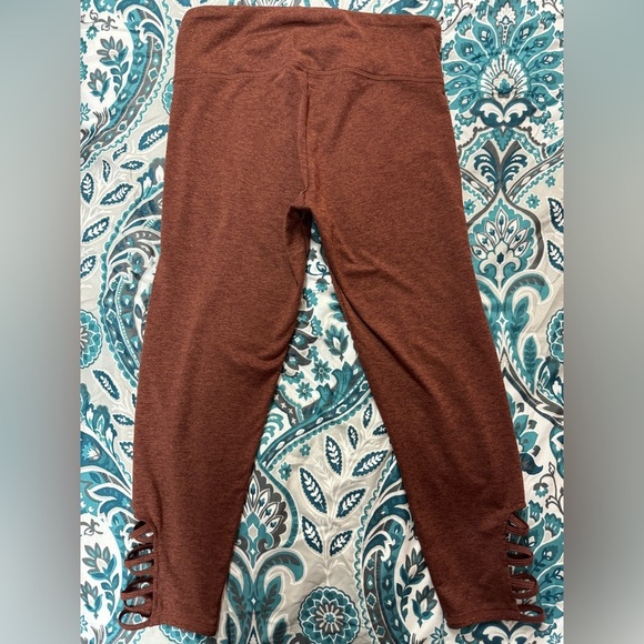 Threads 4 Thought T4T  Crop Leggings Preloved in great condition size small - Picture 7 of 10